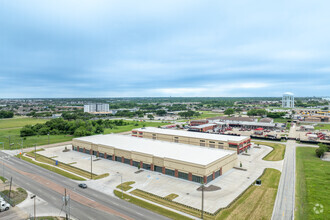 520 S Great Southwest Pky, Grand Prairie, TX - vista aérea  vista de mapa