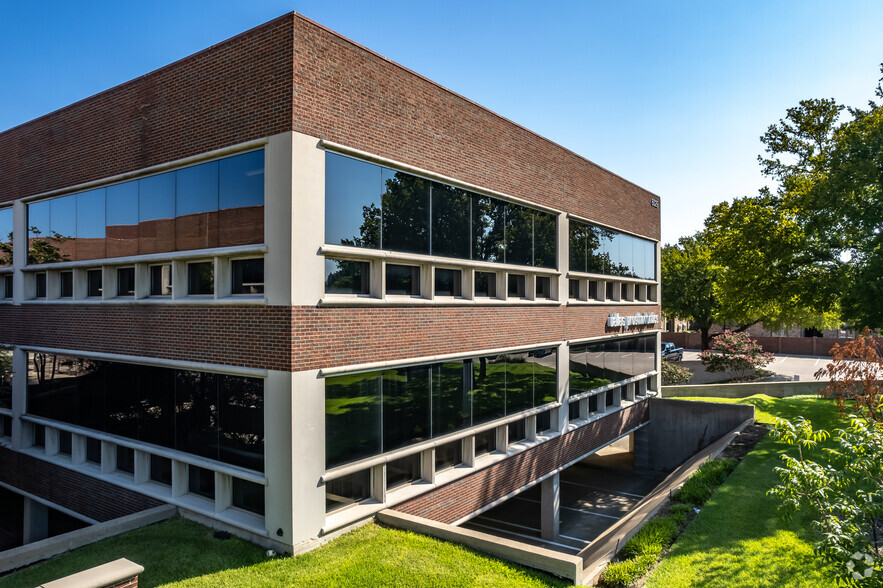 6009 Belt Line Rd, Dallas, TX en alquiler - Foto del edificio - Imagen 1 de 17