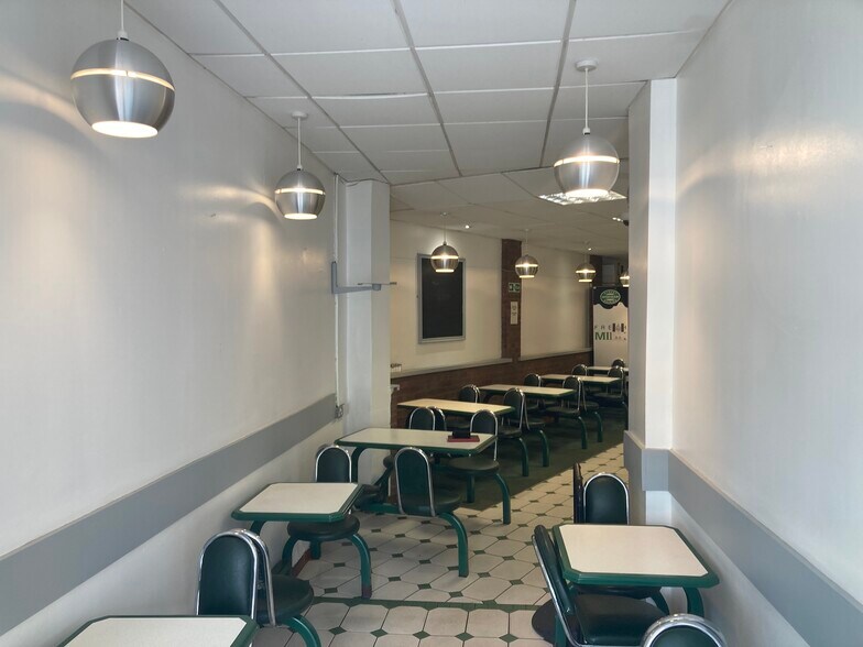 3-5 Princes St, Kilmarnock en venta - Foto del edificio - Imagen 3 de 4