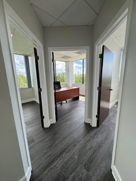 3000 Gulf To Bay Blvd, Clearwater, FL en alquiler - Foto del interior - Imagen 2 de 13