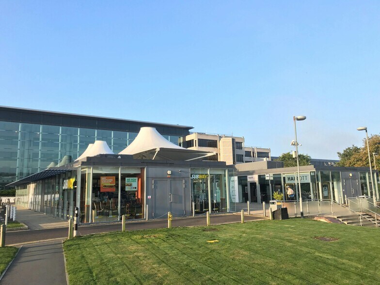 1000 Lakeside, Portsmouth en alquiler - Foto del edificio - Imagen 2 de 48