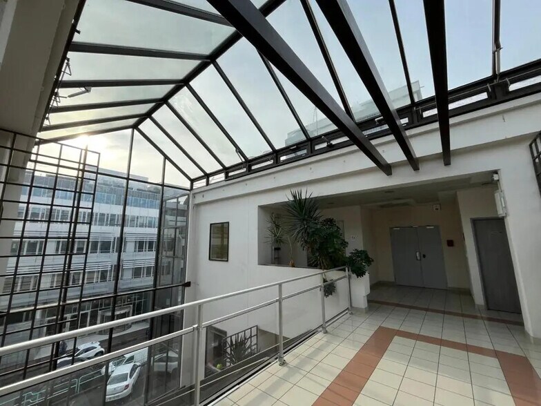 79-91 Rue Pierre Sémard, Châtillon en alquiler - Foto del edificio - Imagen 2 de 7