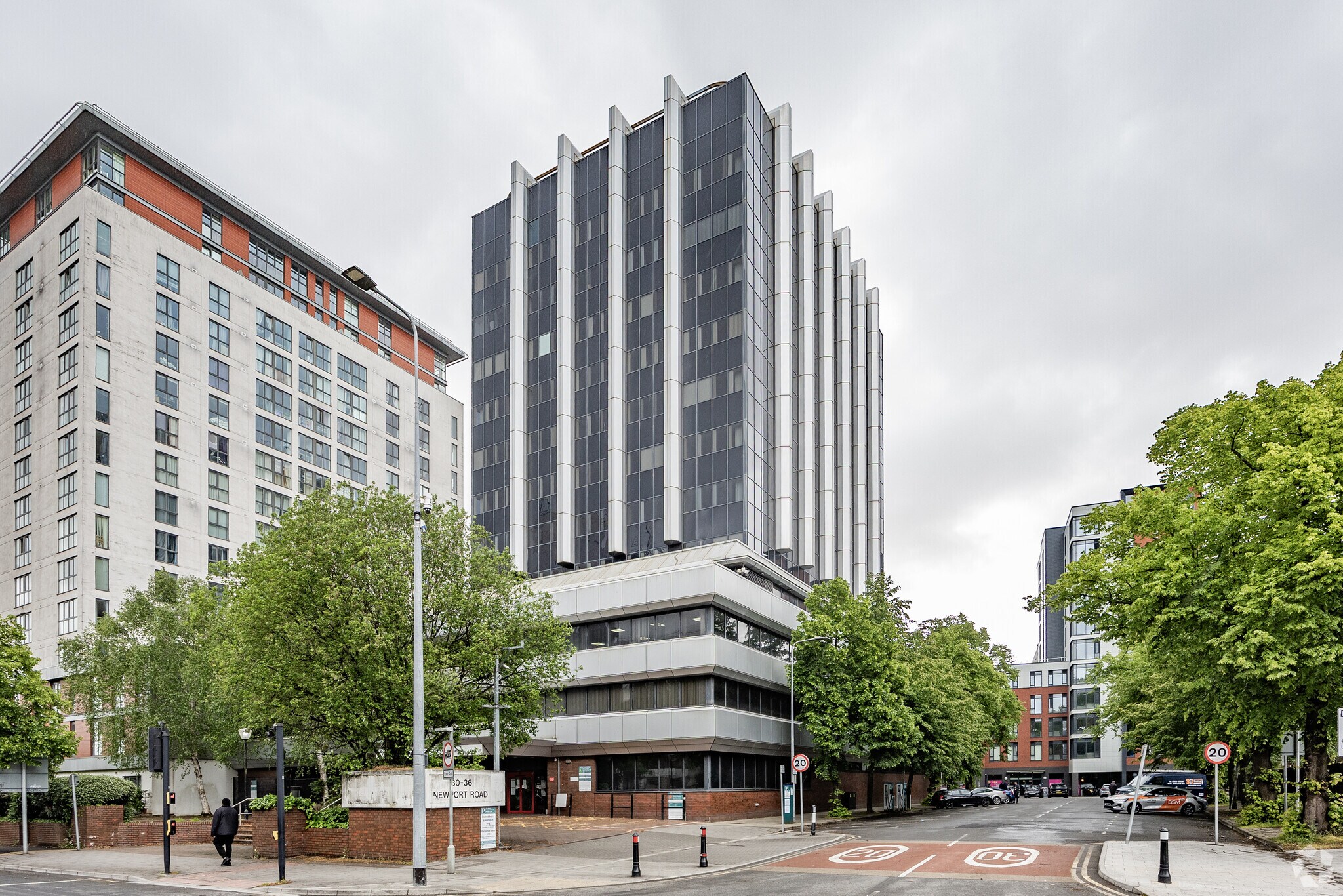 30-36 Newport Rd, Cardiff en venta Foto principal- Imagen 1 de 8