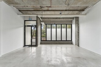 17 Erskineville Rd, NEWTOWN en alquiler Foto del interior- Imagen 2 de 5