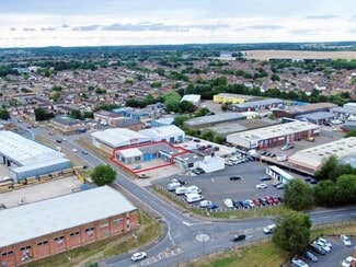 Más detalles de Churchill Rd, Bicester - Local en alquiler