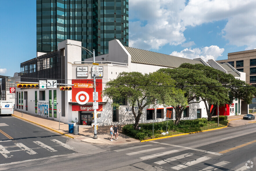 2021 Guadalupe St, Austin, TX en alquiler - Foto del edificio - Imagen 1 de 7