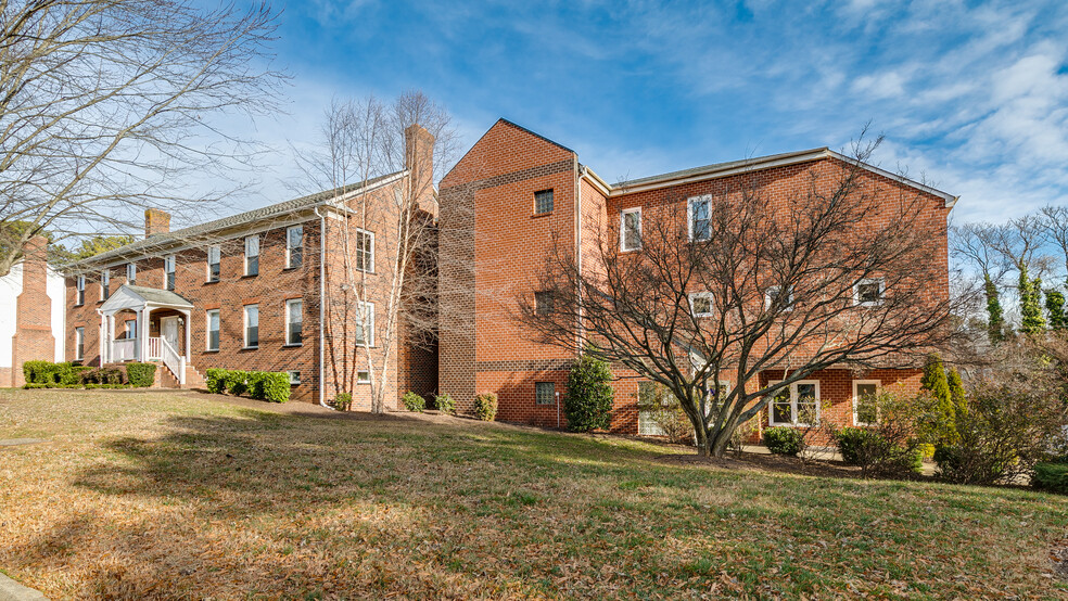 7300 Hanover Green Dr, Mechanicsville, VA en venta - Foto del edificio - Imagen 2 de 22