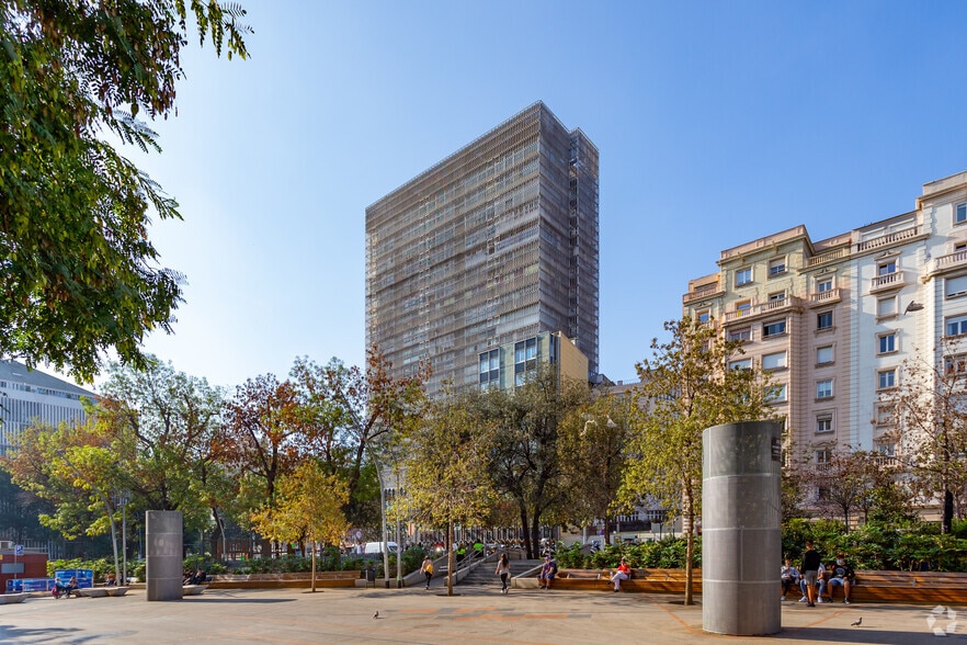 Plaça Gal.La Placídia, 1-7, Barcelona, Barcelona en alquiler - Foto principal - Imagen 1 de 7