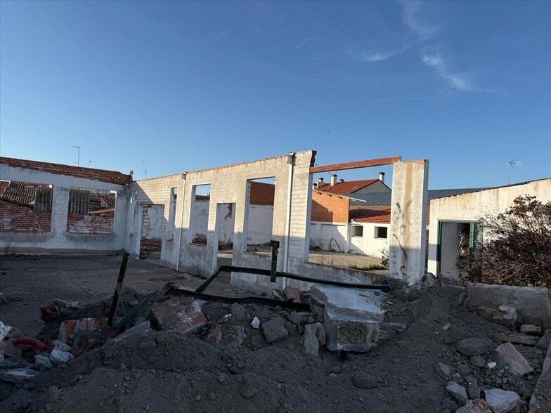 Terreno en Cantalapiedra en venta - Foto del edificio - Imagen 3 de 9