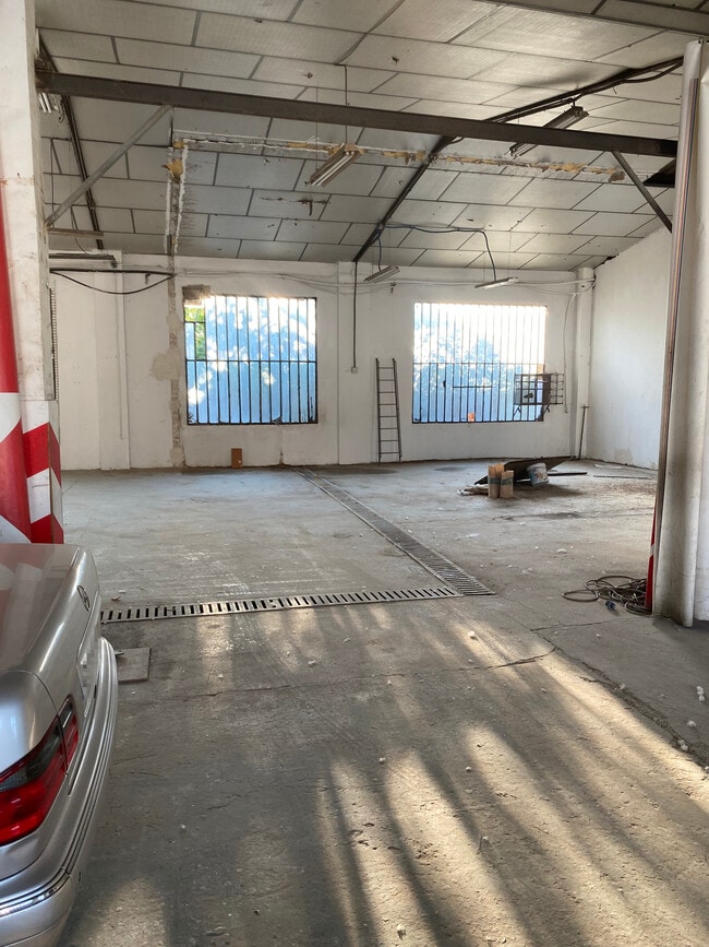 Más detalles de Nave en alquiler