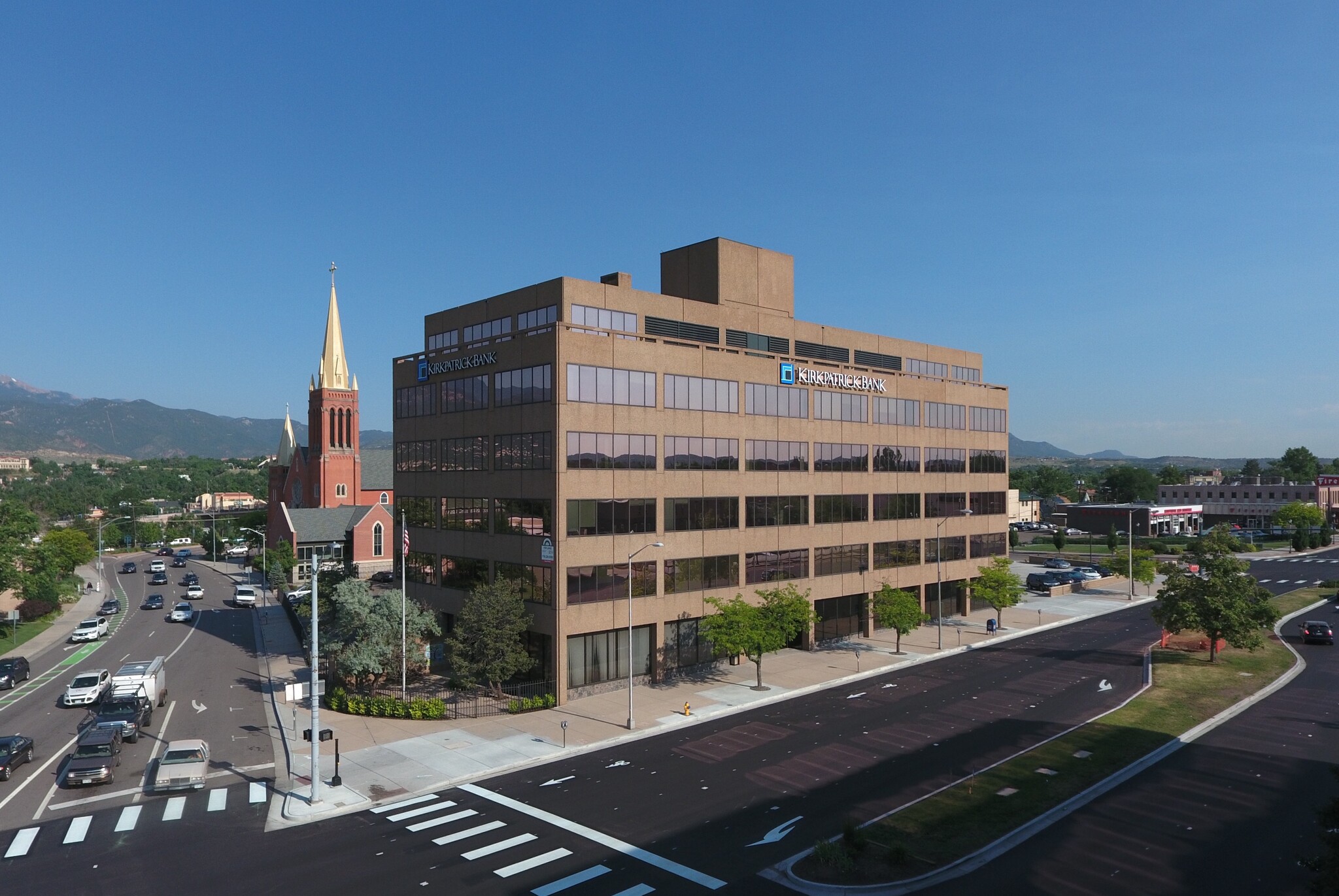 102 N Cascade Ave, Colorado Springs, CO en alquiler Foto del edificio- Imagen 1 de 8