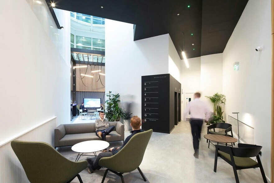 72 Gordon St, Glasgow en alquiler - Foto del edificio - Imagen 2 de 16