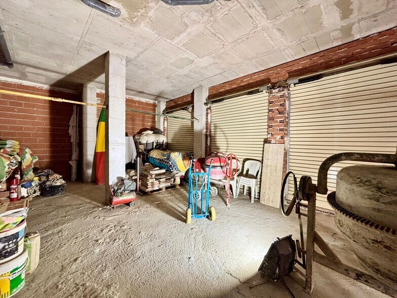 Local en Guardamar del Segura en venta - Foto del edificio - Imagen 2 de 10