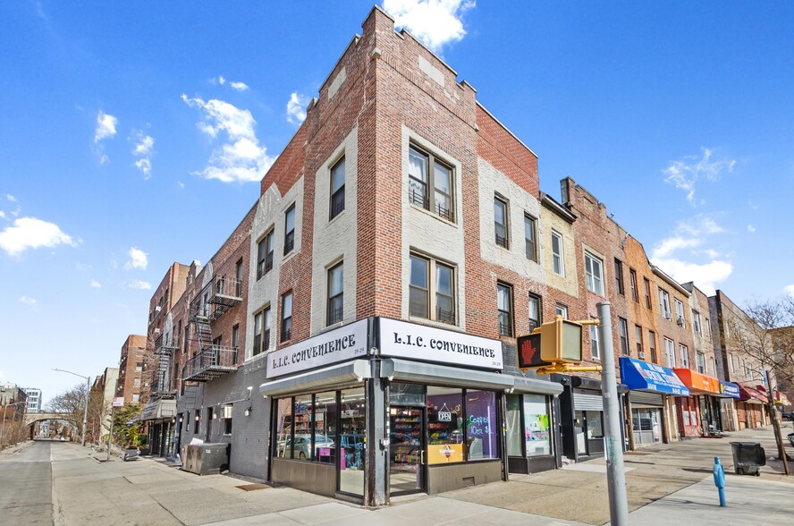 39-29 47th Ave, Sunnyside, NY en venta - Foto del edificio - Imagen 1 de 13