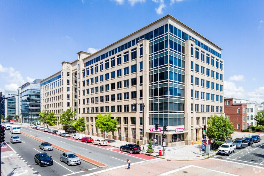 300 M St SE, Washington, DC en alquiler - Foto del edificio - Imagen 1 de 3