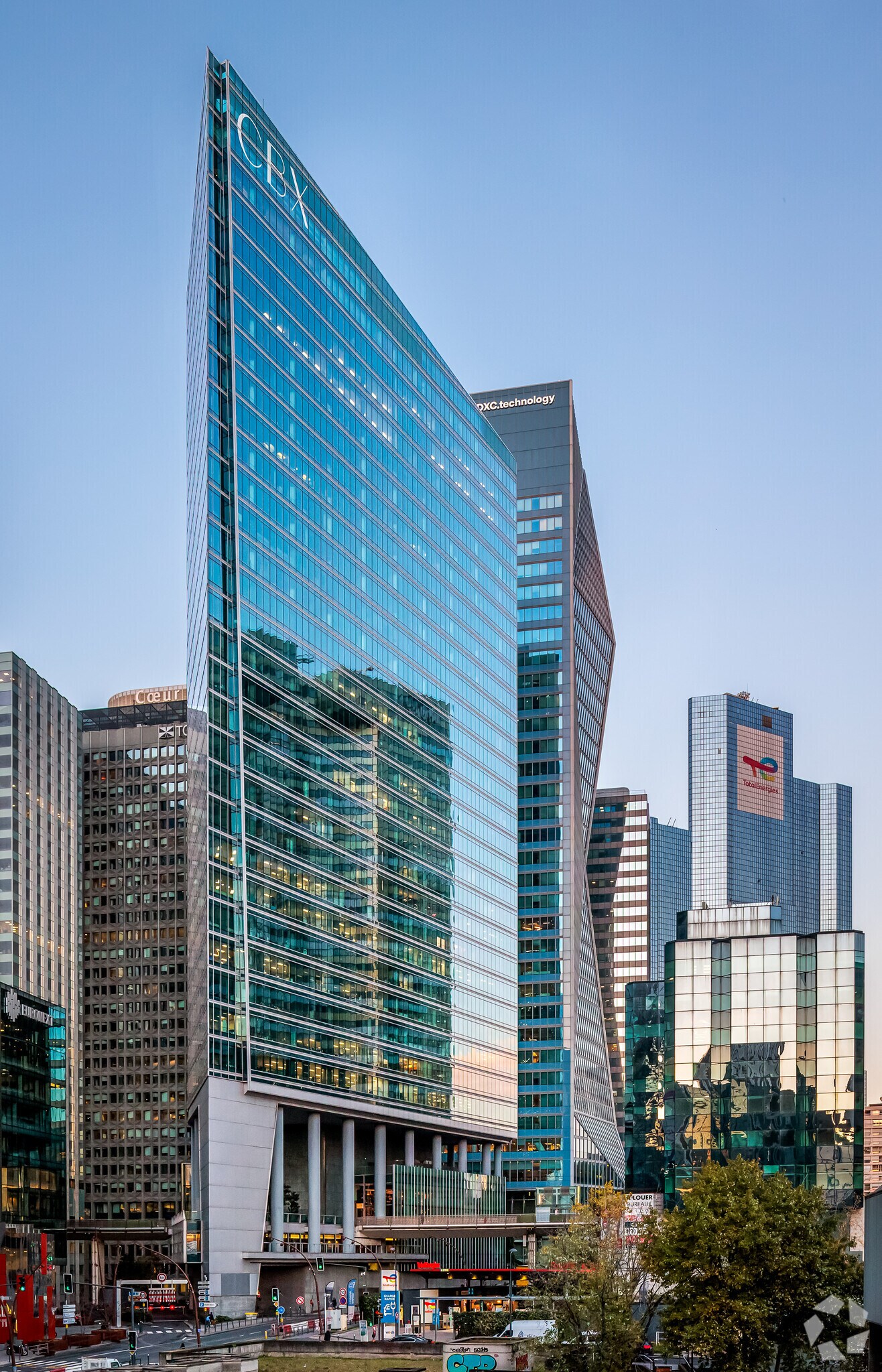 1 Place Des Reflets, Courbevoie en alquiler Foto principal- Imagen 1 de 45