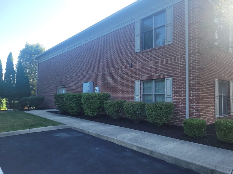 116 County Line Rd W, Westerville, OH en venta - Foto del edificio - Imagen 2 de 59