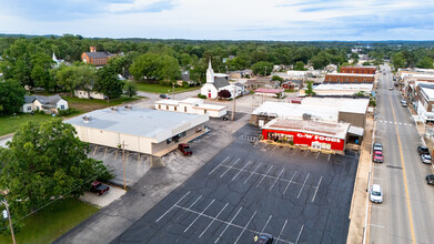 107 W Main St, Willow Springs, MO - VISTA AÉREA  vista de mapa - Image1