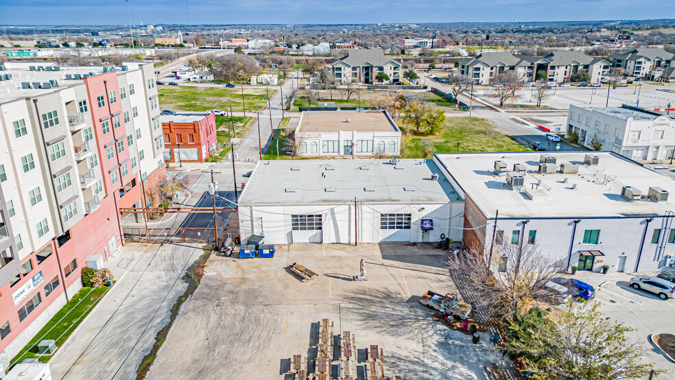 700 S Main St, Fort Worth, TX en alquiler - Foto del edificio - Imagen 3 de 14