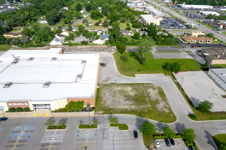 1410-1760 Apple Glen Blvd, Fort Wayne, IN en alquiler - Foto del edificio - Imagen 3 de 4