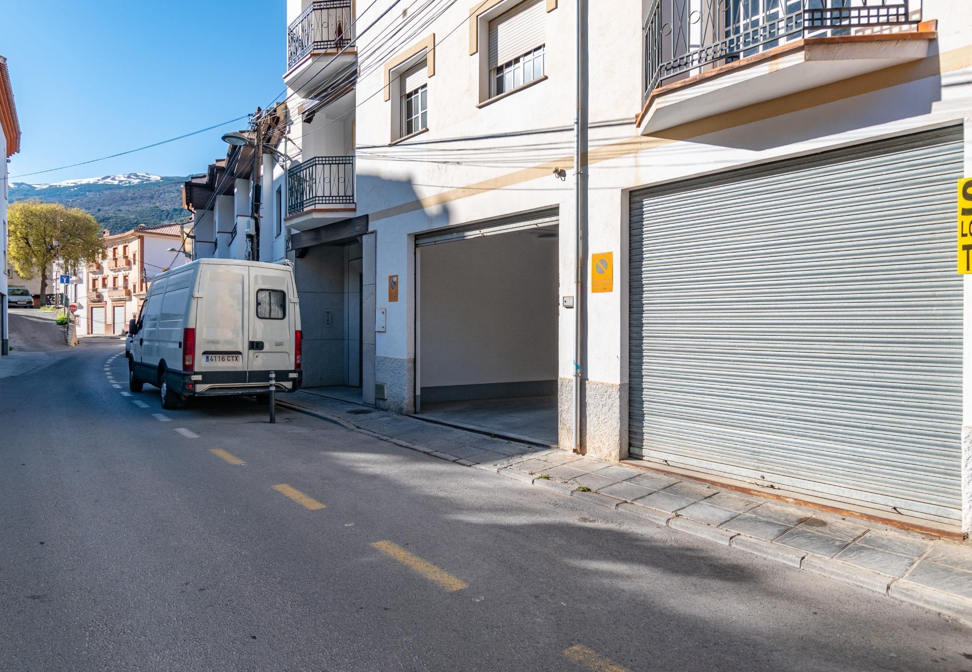Local en Güéjar Sierra, Granada en venta Foto del edificio- Imagen 1 de 16