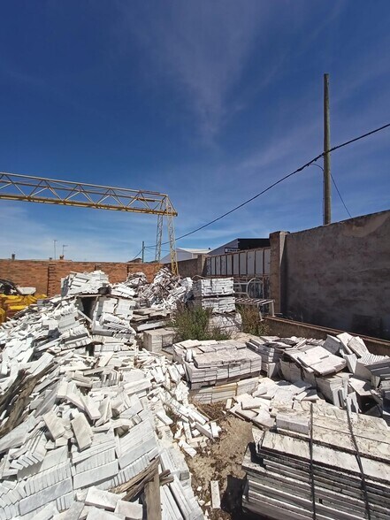 Terreno en Cáceres en venta - Foto del edificio - Imagen 3 de 4