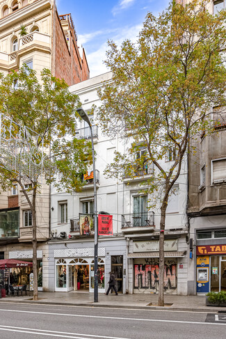 Más detalles para Carrer De La Creu Coberta, Barcelona - Edificios residenciales en venta