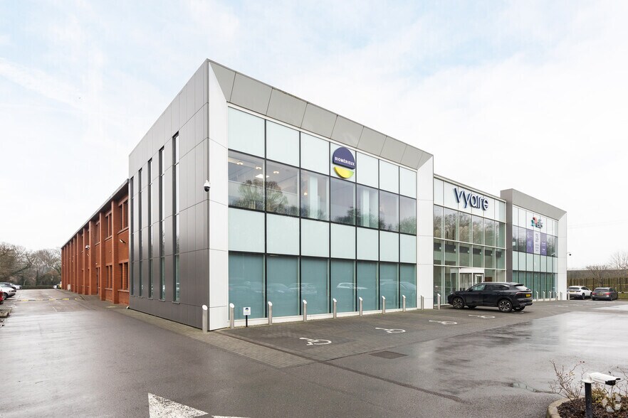 Crockford Ln, Chineham en alquiler - Foto del edificio - Imagen 2 de 4