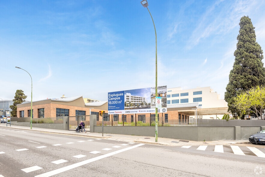 Carrer d'Enric Granados, 32-34, Esplugues de Llobregat, Barcelona en alquiler - Foto principal - Imagen 2 de 11