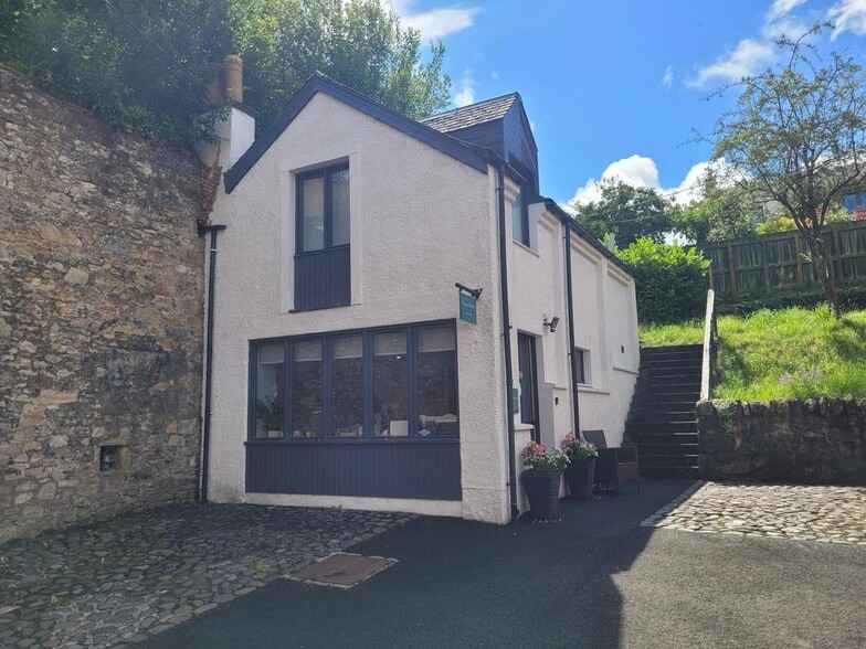 129 High St, Linlithgow en alquiler - Foto del edificio - Imagen 3 de 11