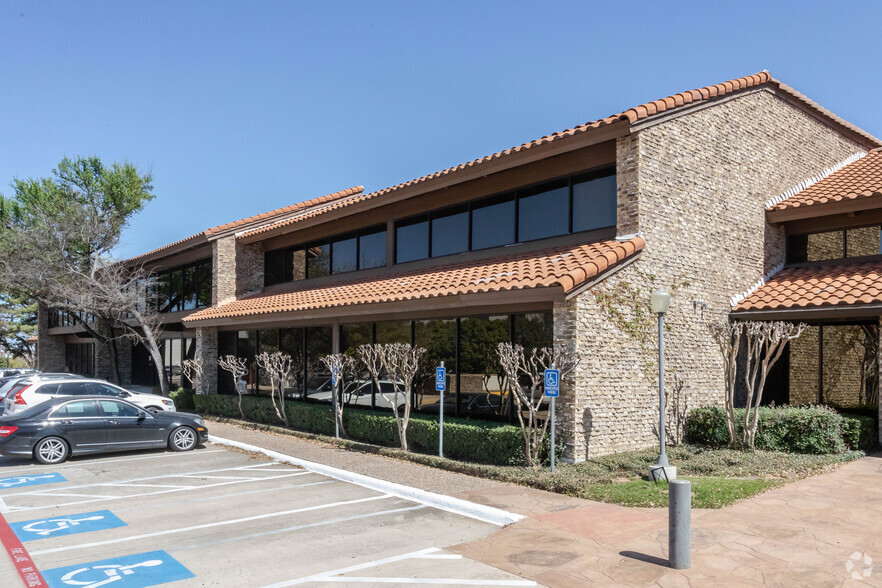 14860 Montfort Dr, Addison, TX en alquiler - Foto del edificio - Imagen 3 de 4