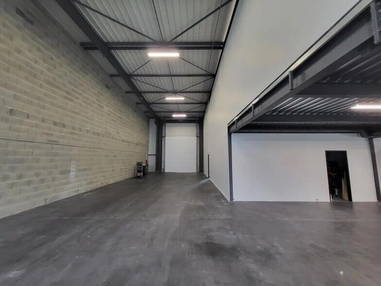 290 Rue Ferdinand Perrier, Saint-Priest en alquiler - Foto del interior - Imagen 3 de 4