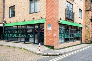 Más detalles de 1-6 Batemans Row, London - Local en venta