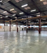 4 Rue Des Alpes, Vaulx-en-Velin en alquiler Foto del edificio- Imagen 1 de 11