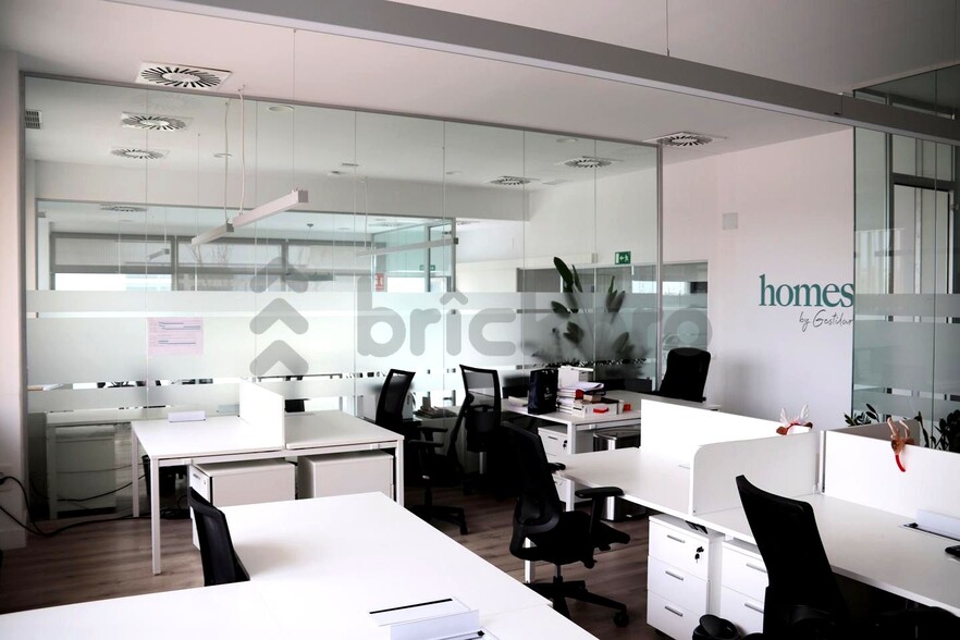 Oficina en Madrid, Madrid en alquiler - Foto del interior - Imagen 3 de 9