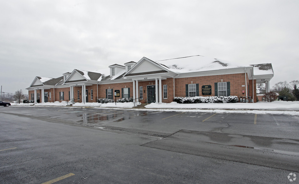 6125 Greenbay Rd, Kenosha, WI en alquiler - Foto del edificio - Imagen 1 de 105