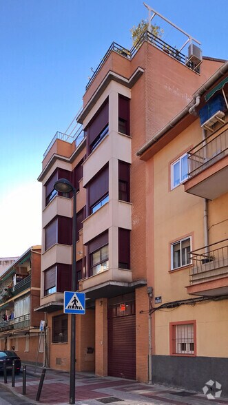 Calle Fuenlabrada, 46, Getafe, Madrid en alquiler - Foto del edificio - Imagen 2 de 2