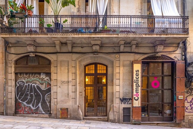 Más detalles de Edificio residencial​ en venta