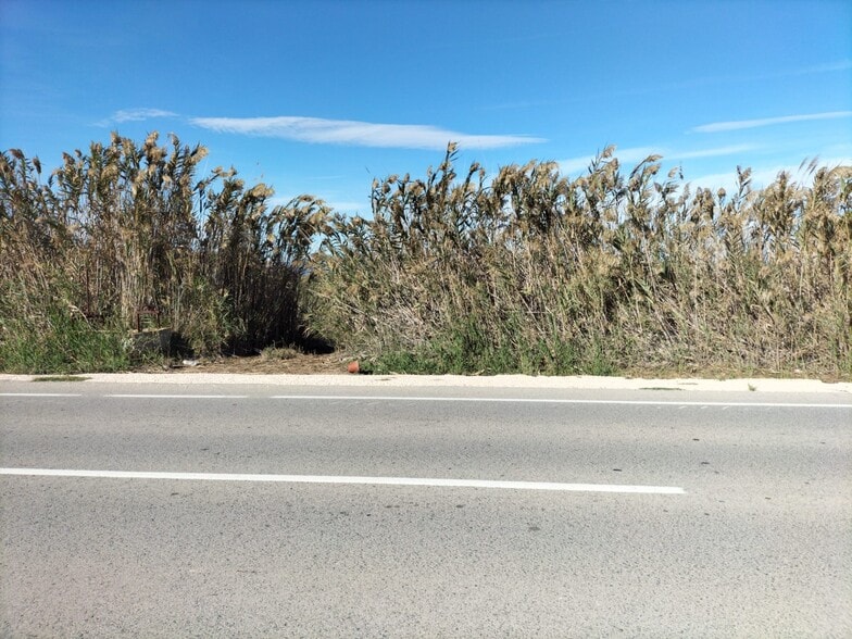 Terreno en Elche en venta - Foto del edificio - Imagen 3 de 7