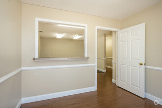 117 Southwest Dr, Spartanburg, SC en alquiler Foto del interior- Imagen 2 de 12