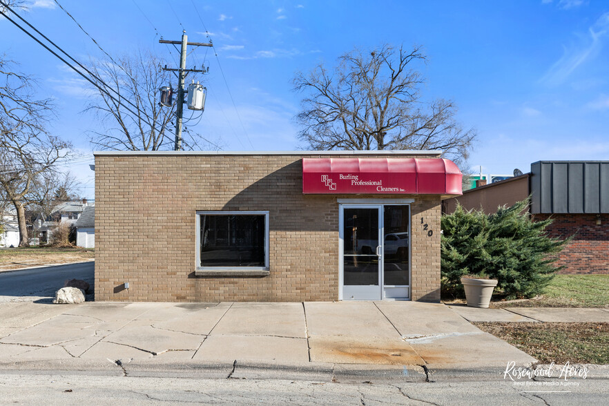 120 N Cleveland Ave, Bradley, IL en venta - Foto principal - Imagen 1 de 24