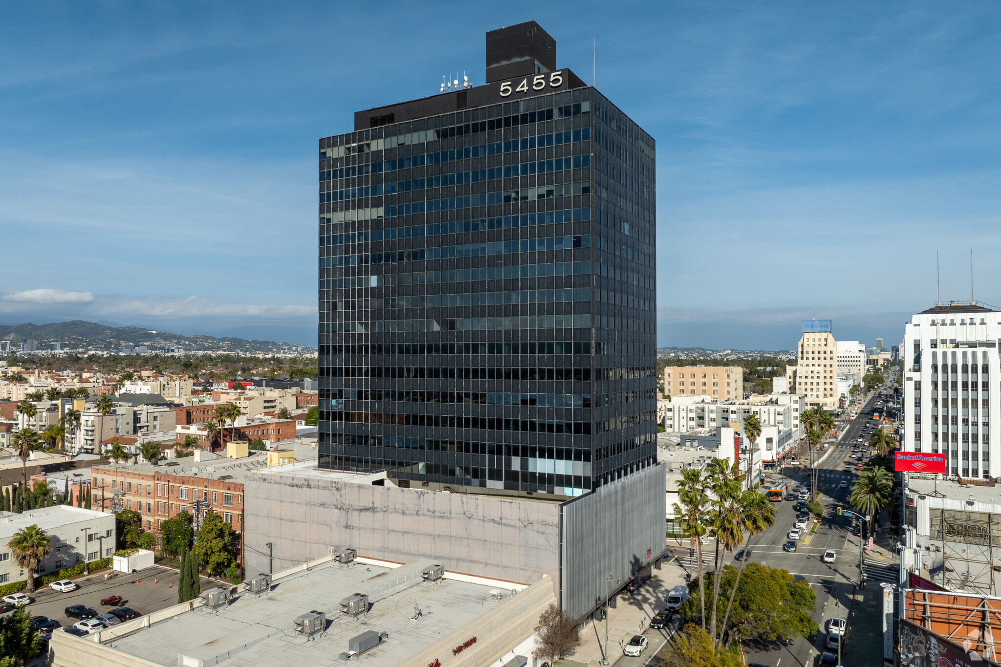 5455 Wilshire Blvd, Los Angeles, CA en alquiler Foto del edificio- Imagen 1 de 10