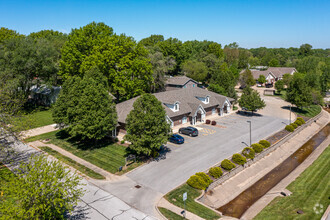 614-622 SE 4th St, Lees Summit, MO - vista aérea  vista de mapa