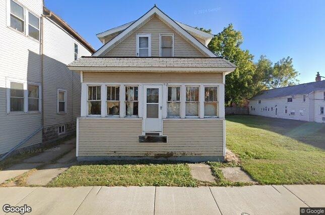 318 Pearl Ave, Oshkosh, WI en venta - Foto principal - Imagen 1 de 1