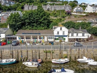 Más detalles de Quay Rd, Looe - Hoteles y hospedaje en venta
