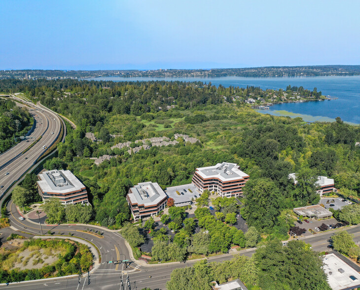 3933 Lake Washington Blvd NE, Kirkland, WA en alquiler - Foto del edificio - Imagen 1 de 23