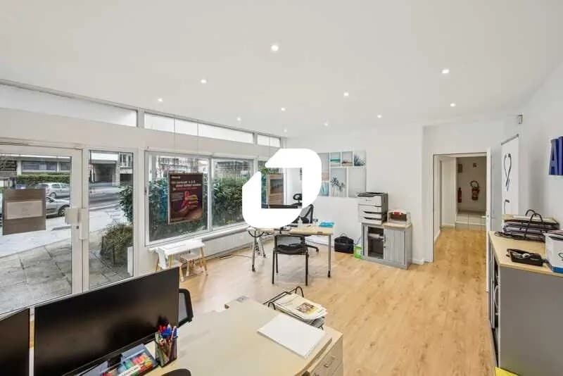 104 Boulevard Du Maréchal Joffre, Bourg-la-Reine, HDS 92340 -  -  - Foto del interior - Image 1 of 7