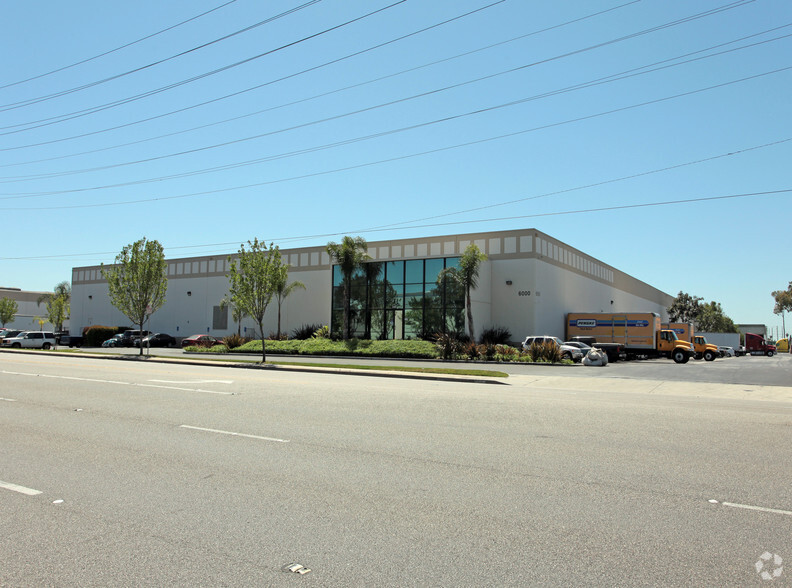 6000-6060 E Slauson Ave, Commerce, CA en alquiler - Foto del edificio - Imagen 3 de 3