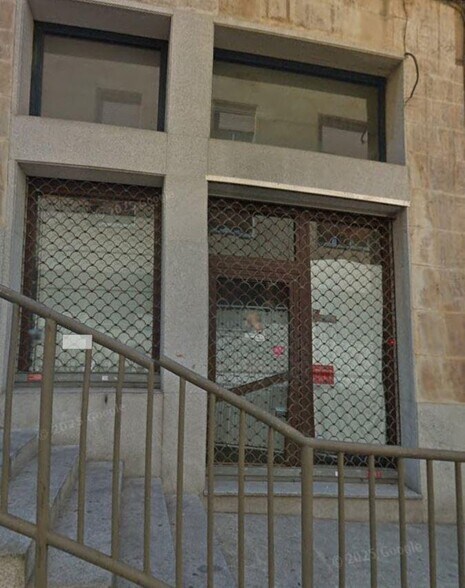 Local en Salamanca, Salamanca en venta - Foto del edificio - Imagen 1 de 1