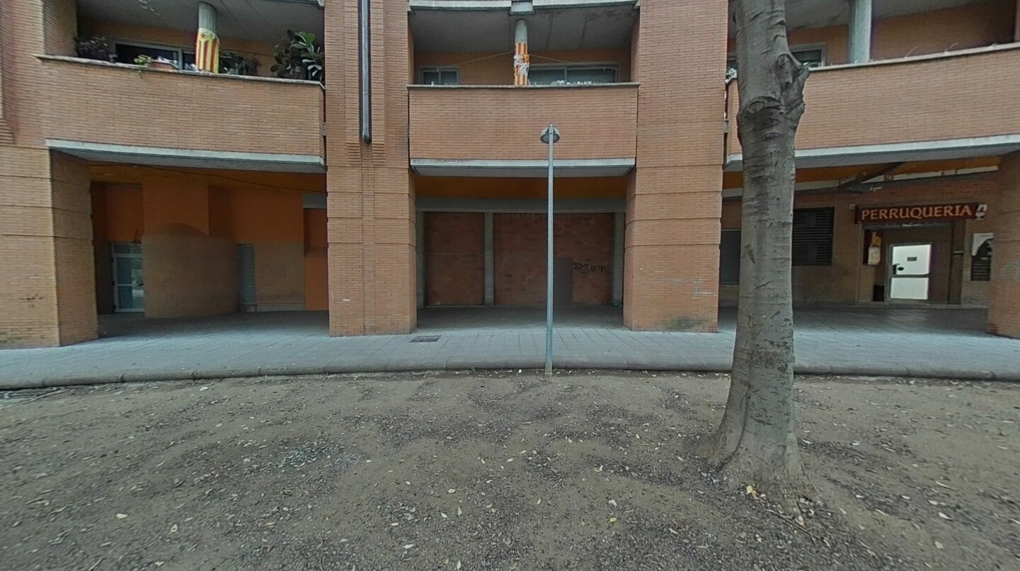 Figueres, GER 17600 - Unidad Esc. 2, Puerta 0C -  - Foto del interior - Image 1 of 13